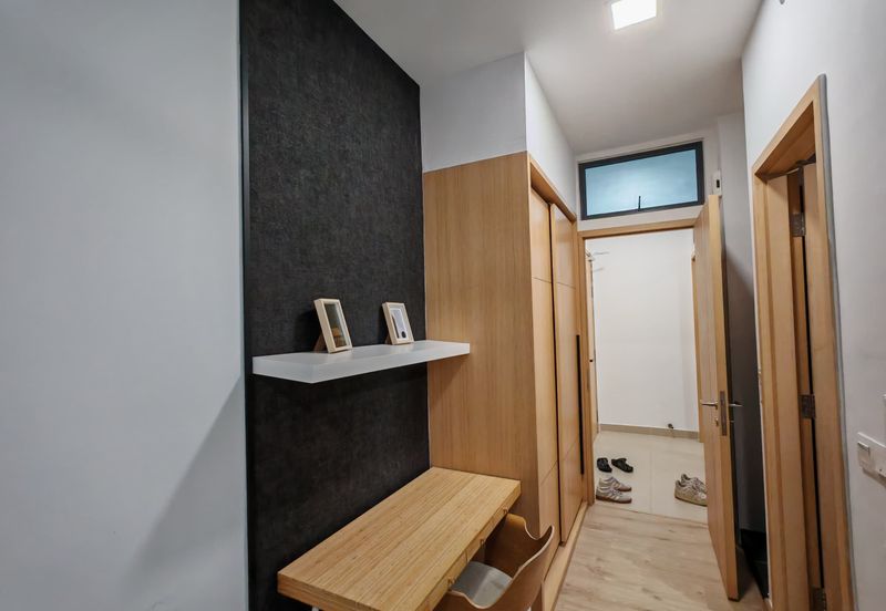 The Colony by Infinitum