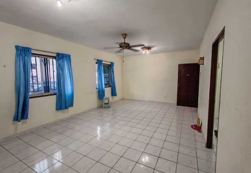 Pangsapuri Baiduri, Bandar Tasik Kesuma