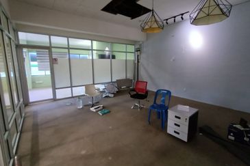 Pusat Bandar Putra Permai