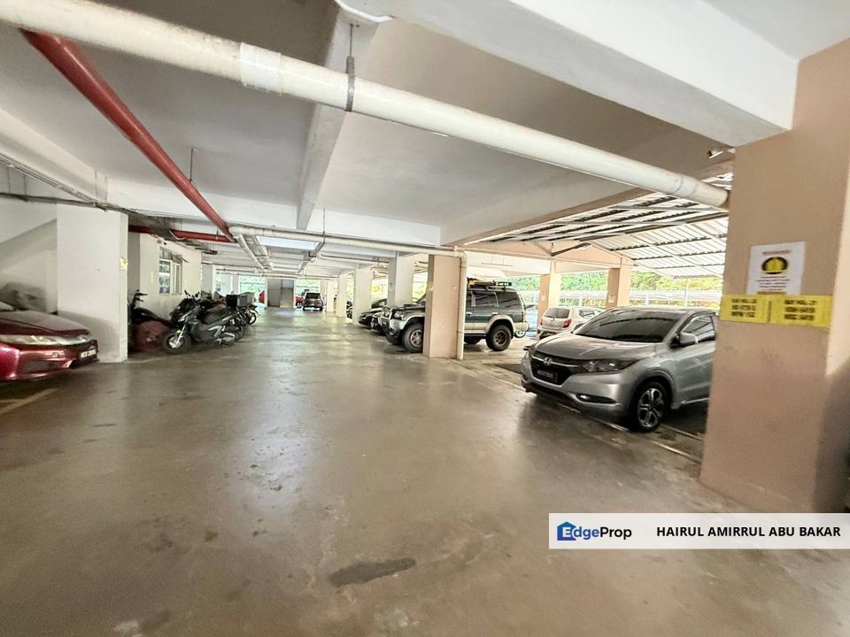 Kristal Heights 2 @ Sri Gombak – 936 sqft, Renovated, 3R2B, Low Density, Near Lift – RM335K Only!, Selangor, Gombak