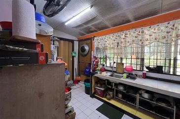 Kampung Datuk Keramat