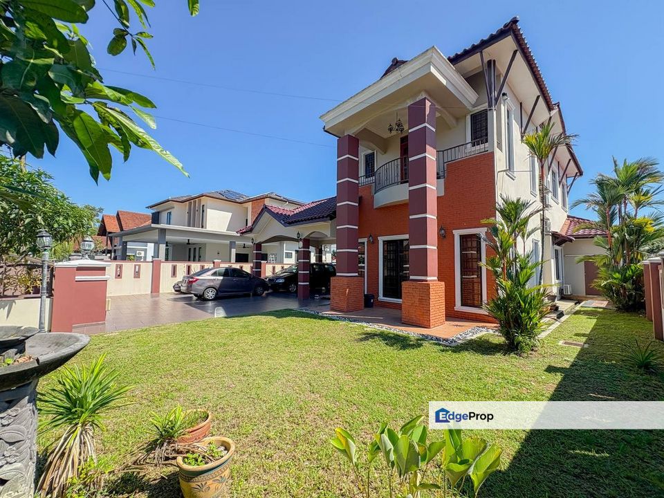 END LOT BUNGALOW TANAH LUAS 6,555 SQFT – TAMAN BUKIT MERINGIN, SG RAMAL LUAR, Selangor, Kajang