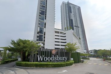 Woodsbury Suites