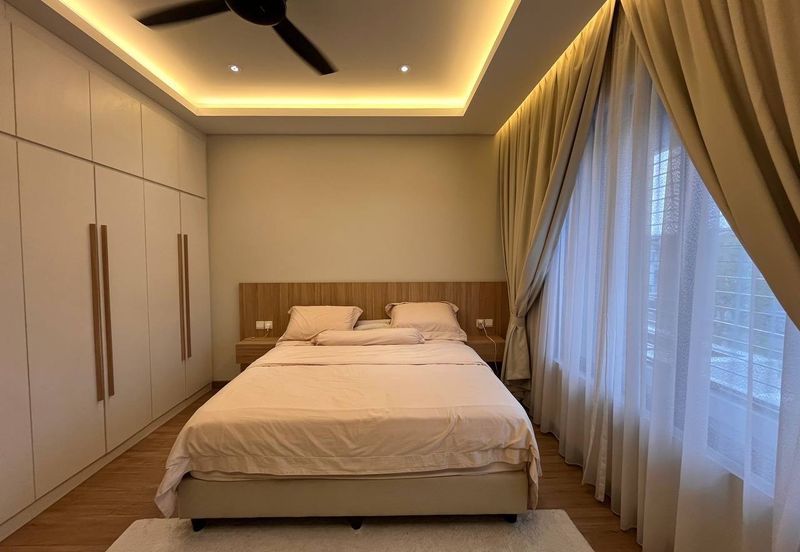 Fully Furnished Double Storey Elmina Green 1