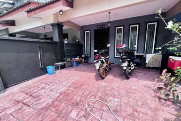Fully Extended Double Storey Taman Tasik Prima Puchong