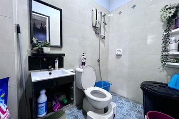 Fully Extended Double Storey Taman Tasik Prima Puchong