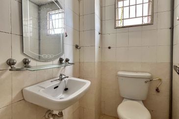 Brunsfield Service Apartment