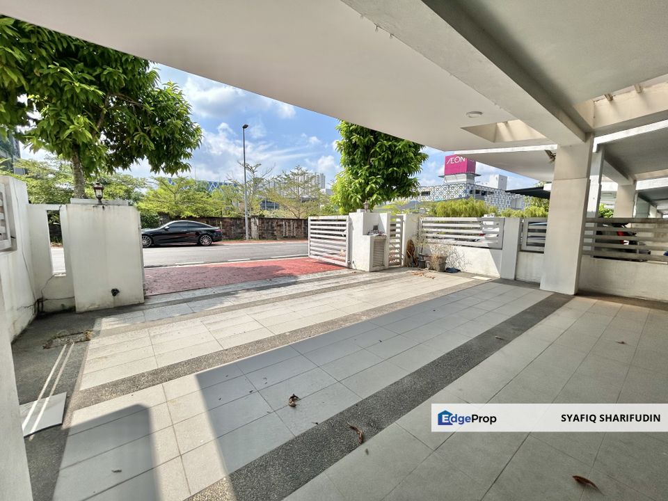 Facing Open D'Kayangan Marbella Double Storey Seksyen 13 Shah Alam, Selangor, Shah Alam