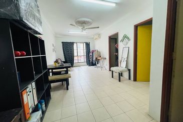 Pusat Komersial Seksyen 7