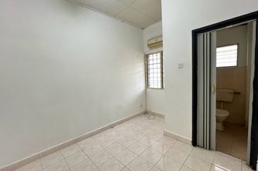 Persiaran Puncak Alam 2 