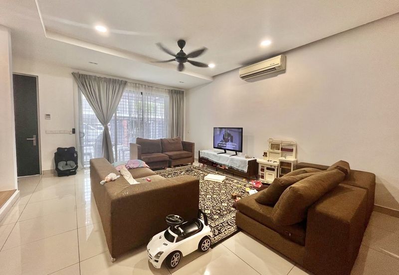 Elmina Green One @ City of Elmina