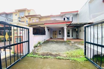 Taman Amanputra, Puchong South