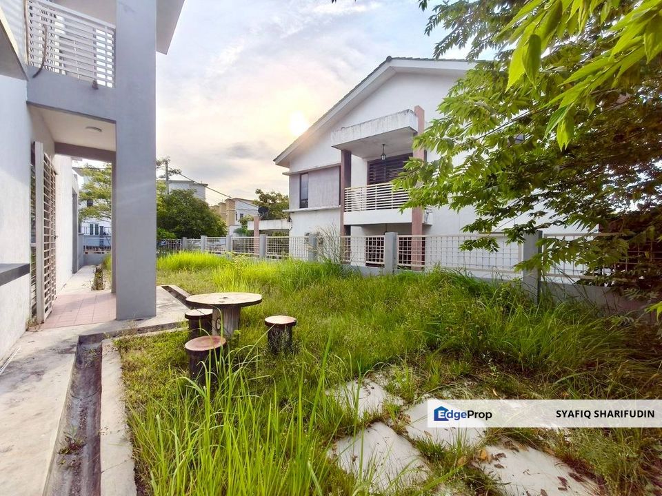 END LOT Double Storey Bukit Saujana, Saujana Utama Sungai Buloh, Selangor, Sungai Buloh