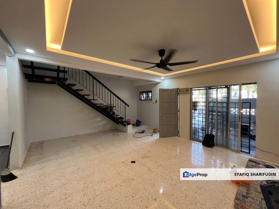 NEW REFURBISHED Double Storey Kemboja Bukit Sentosa Rawang, Selangor, Rawang