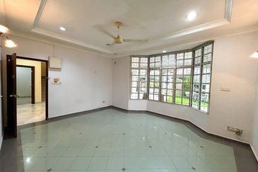 Jalan Suasana @ Tun Hussein Onn