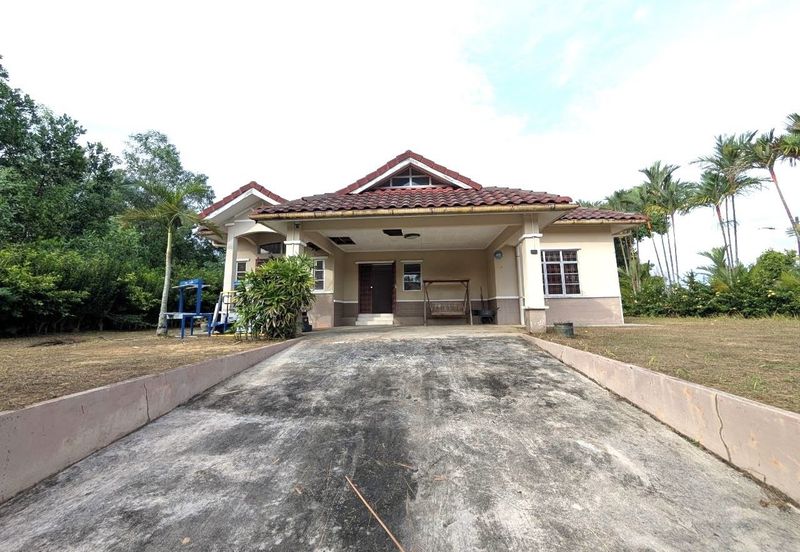 Persiaran Puncak Alam 1 