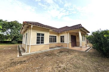 Persiaran Puncak Alam 1 