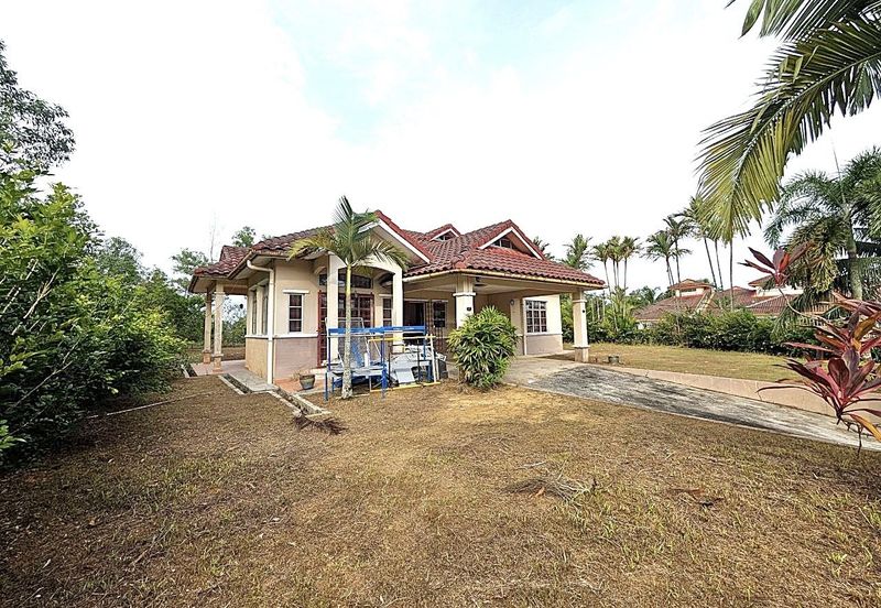 Persiaran Puncak Alam 1 