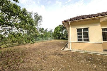 Persiaran Puncak Alam 1 