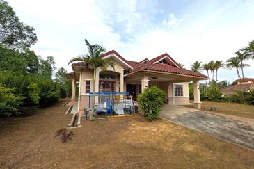 Persiaran Puncak Alam 1 