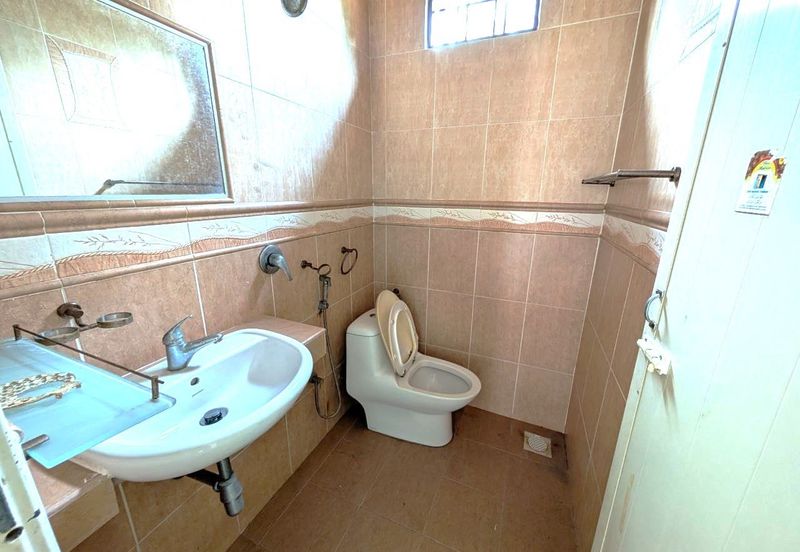 Persiaran Puncak Alam 1 