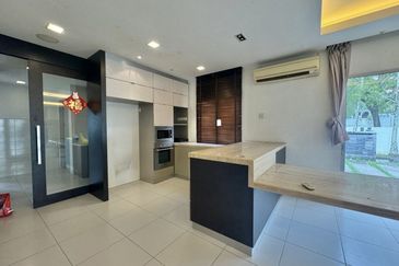 Cahaya SPK, Seksyen U9