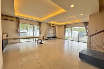 Cahaya SPK, Seksyen U9