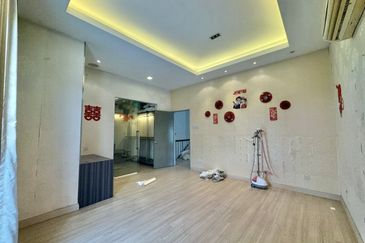 Cahaya SPK, Seksyen U9