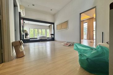 Cahaya SPK, Seksyen U9