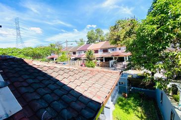 Tropicana Golf & Country Resort