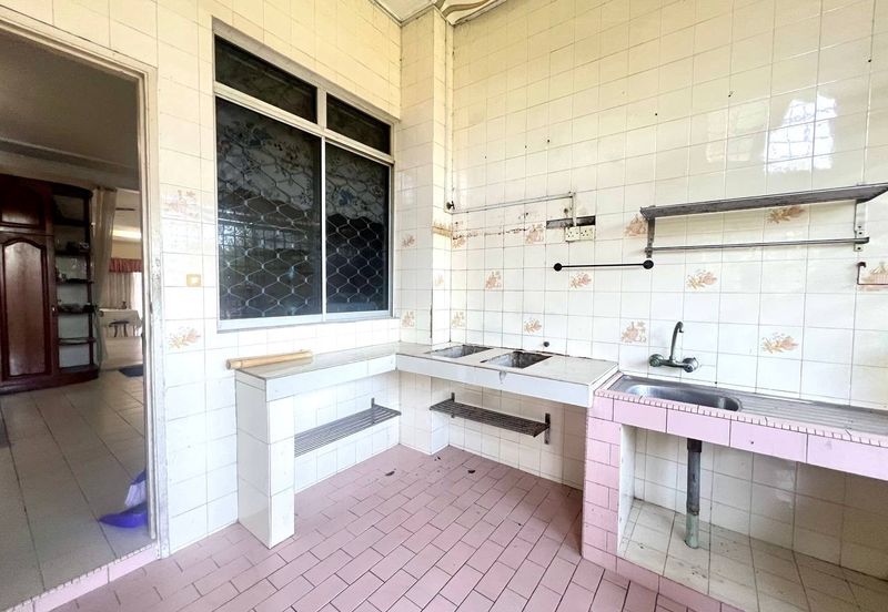 Seksyen 3, Shah Alam