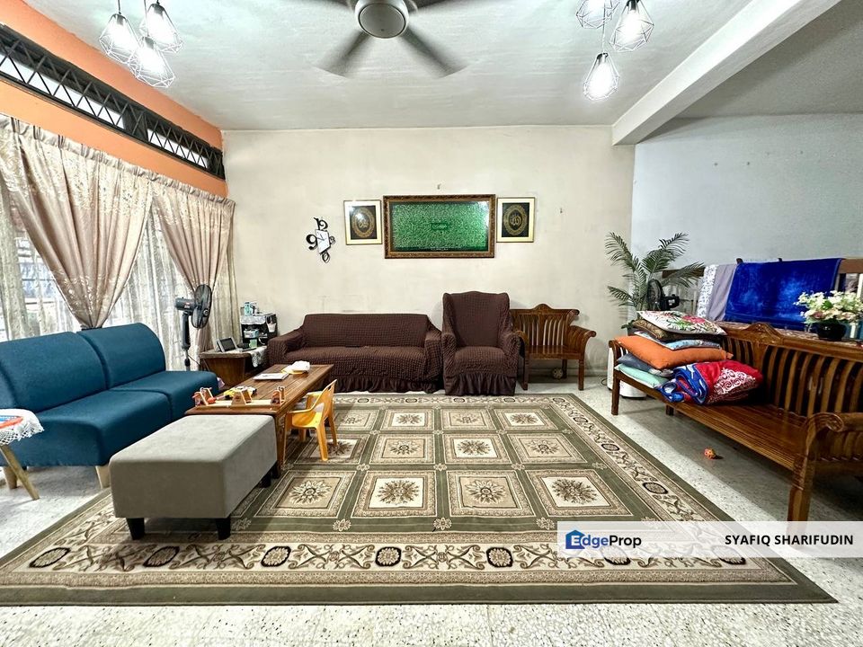 FACING OPEN Double Storey Seksyen 6 Shah alam, Selangor, Shah Alam