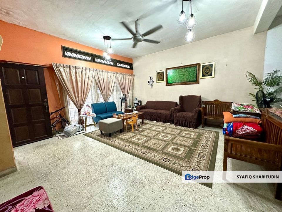 FACING OPEN Double Storey Seksyen 6 Shah alam, Selangor, Shah Alam