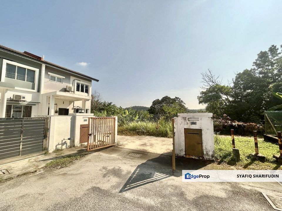 End Lot Double Storey Bandar Seri Coalfields Sg Buloh, Selangor, Sungai Buloh