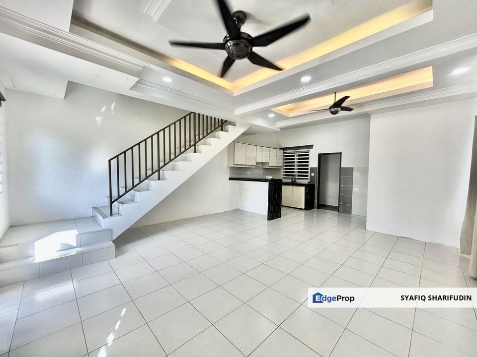 End Lot Double Storey Bandar Seri Coalfields Sg Buloh, Selangor, Sungai Buloh