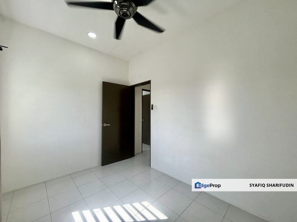 End Lot Double Storey Bandar Seri Coalfields Sg Buloh, Selangor, Sungai Buloh