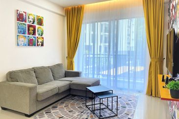 THE COVE HILLSIDE RESIDENCE