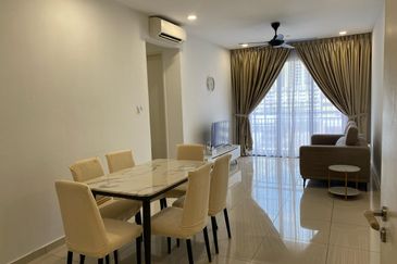 Kenwingston Square Garden