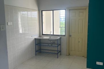 Kristal Villa Condominium