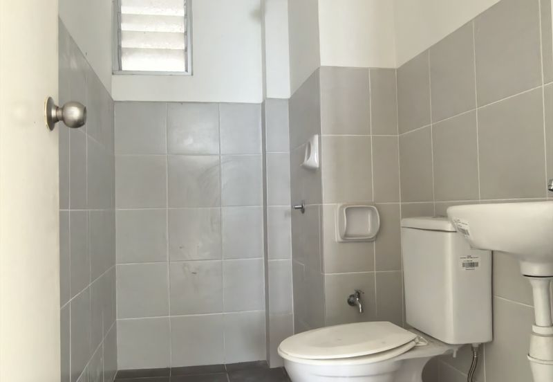 The Residence 2 @ Tiara East