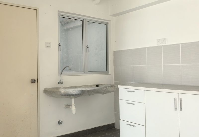 The Residence 2 @ Tiara East