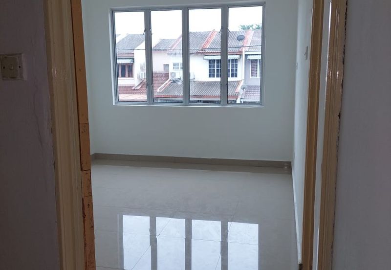 Taman Kinrara Seksyen 2