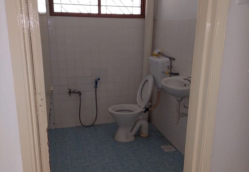 Taman Kinrara Seksyen 2