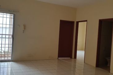 Bayu Puteri Apartment