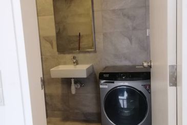 Equine Residence @ Equine Park