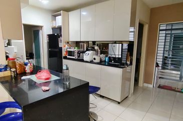 Suria Mewah Residensi