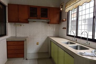 Taman Sri Bintang KL Two & Half Storey for Sale