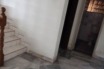 Taman Sri Bintang KL Two & Half Storey for Sale