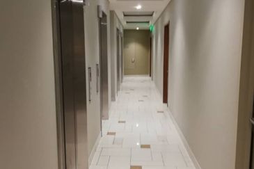 18 Jalan Pinang KL Sky Suites KLCC For Sale