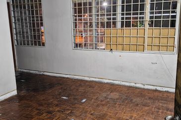  Taman Langat Murni Banting Pangsapuri Langat Utama For Sale